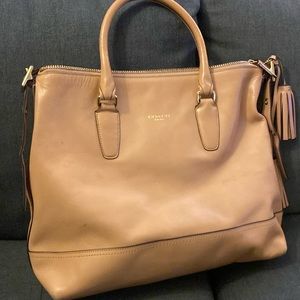 Like new Coach Tote.